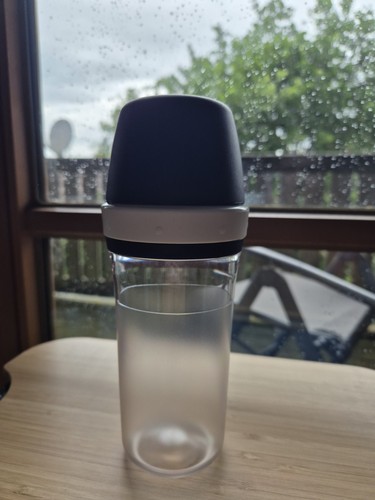 Neu tupperware streuer - tupperware,