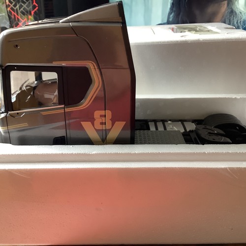 Premium classixxs scania - premium, 1:18