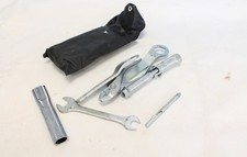 Kawasaki Z 750 Bordwerkzeug (2) Bj.'08