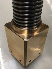 Tragmutter für Zippo TR45x5