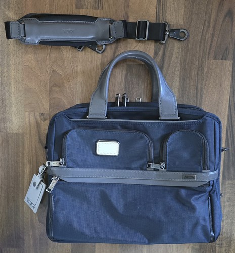 Tumi alpha laptop - 3,