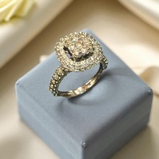 Schön 2,15 Cts Runder