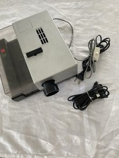 Diaprojektor Liesegang 3000A professional für Standardmagazin - Objektiv 2,8/85 