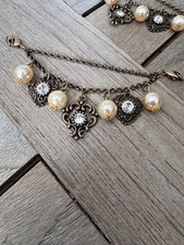 messing creme Perle Strass süßes kleines Charivari Dirndl Ausschnitt  10cm 