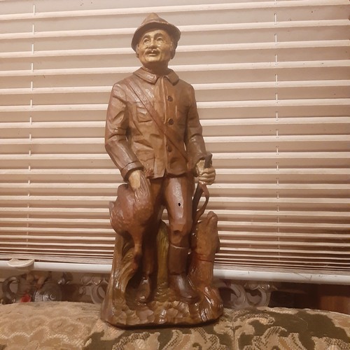 Holzfigur jäger mit flinte - jäger,