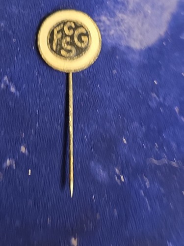 Alte anstecknadel fußball - anstecknadel,