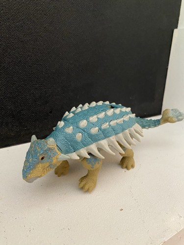 Jurassic world ankylosaurus - world,