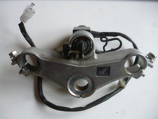 Honda CBR 125 Gabelbrücke oben mit Zündschloß vermutlich JC 39 bitte ansehen