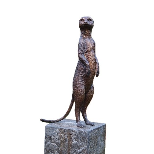 Bronzefigur stehendes