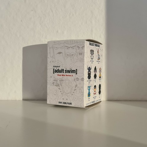 Kidrobot adult swim - swim, vinyl