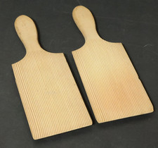 2 alte Butterbrettchen