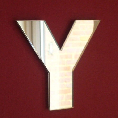 Moderner buchstabe - moderner, y