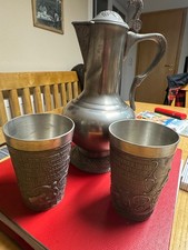 Antiker Zinnkrug mit 2 Bechern