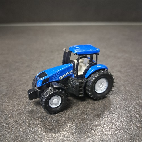 Siku farmer 1012 new holland - farmer,