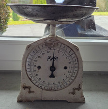 Retro Küchenwaage von AWR -