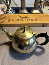 Antike Teekanne aus Messing