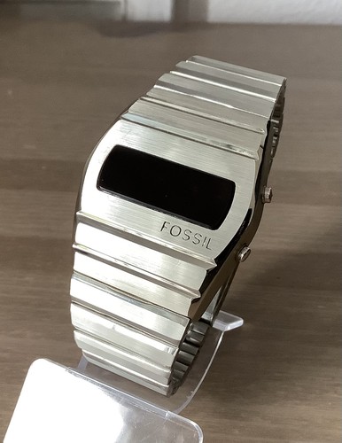 Fossil 2002 led 7771 - fossil,