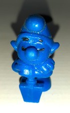 20043 Faulenzer mit Schaufel