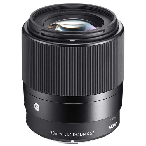 Sigma 30mm dc dn - f1.4,