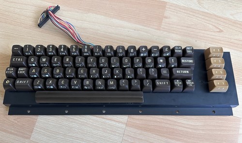 Commodore vic keyboard - vic, 20