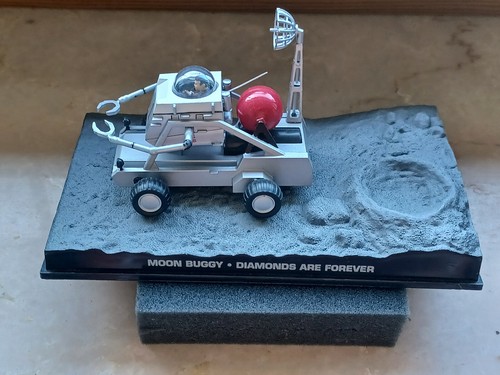 Moon buggy james bond - moon,