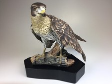 Kaiser Porzellanfigur Habicht