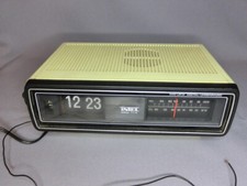 Alt Retro Klappzahlenwecker Radio INTEL DRU 114 Klappzahlen Wecker Rar