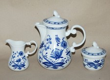 Wellco Design Krefeld Zwiebelmuster Kaffeekanne Milchkännchen Zuckertopf Deckel