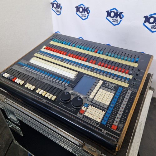 Avolites rolacue pearl 2000 - rolacue,
