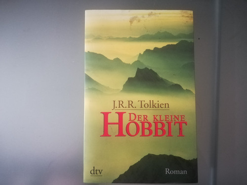 Buch der kleine hobbit - kleine,
