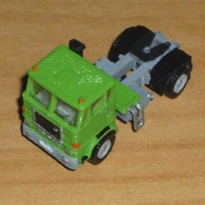 Volvo F88 (B) Solo-SZM 2-achsig für Spur TT mausgrau / apfelgrün (117)