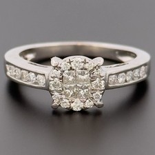 Cluster-Ring 9 kt Weißgold