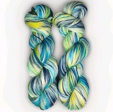 Handgefärbte Sockenwolle 100g