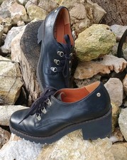 Pikolinos Schwarz Leder