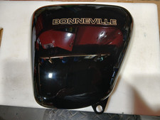 NEU TRIUMPH BONNEVILLE 900