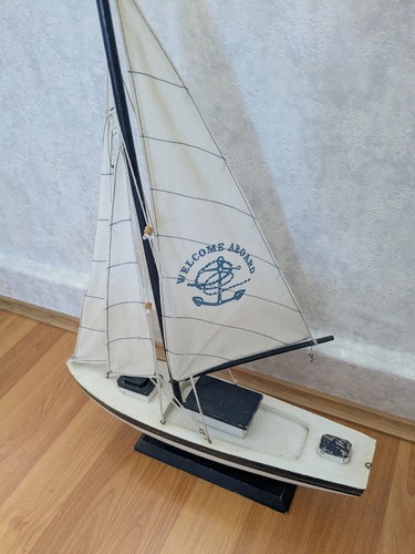 Holzschiff