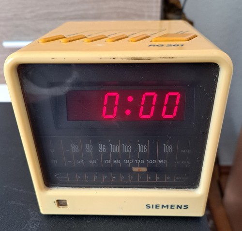 Siemens 261 radiowecker - rg,