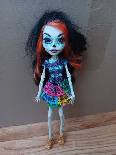 Monster high puppe skelita - monster,
