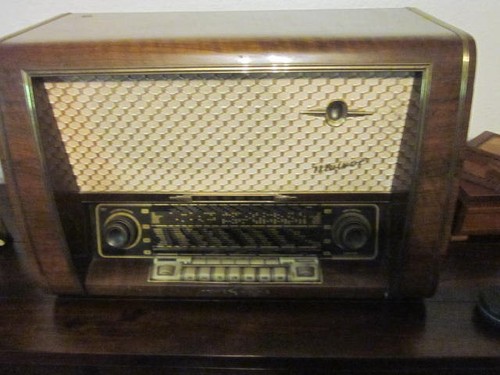 Loewe opta meteor röhrenradio - loewe,