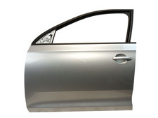 Tür vorne links SKODA RAPID farbcode LA7W
