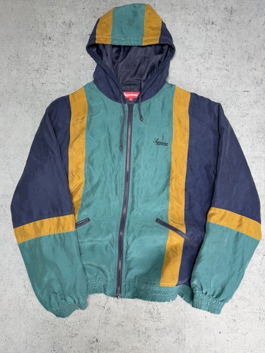 Nwt supreme script logo - supreme,