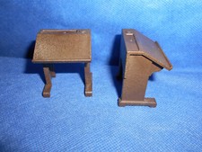 Playmobil 2 x Stehpult braun