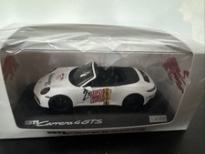 Porsche 911 Carrera 4 GTS