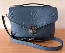 Louis Vuitton Pochette Metis