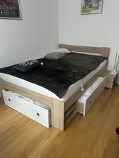 Neuwertiges Futonbett 180x200, mit Matratze an Selbstabholer
