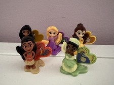 Überraschungsei Figur 2024 – Disney Princess - Raya Rapunzel Belle Vaiana Tiana