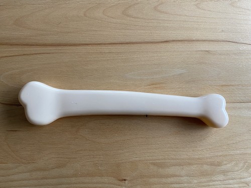 Knochen aus kunststoff - knochen, deko