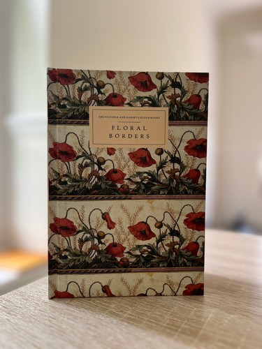 Floral borders hilary young - borders,