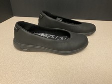 New! Womens Skechers Arch Fit