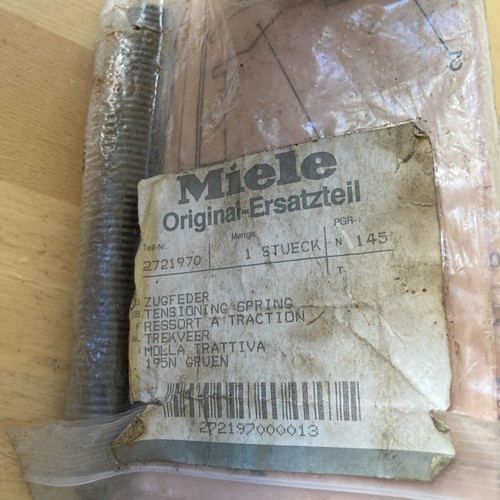 Miele 2721970 zugfeder 195 - 195, n